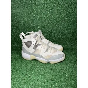 Air Jordan Jumpman Two Trey Women Size 7 White Grey Basketball Shoes DR9631-002